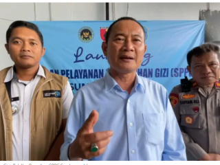 Resmikan Dapur MBG, Bupati Lamongan Tegaskan Sanksi Tegas bagi Pengelola SPPG yang Langgar SOP